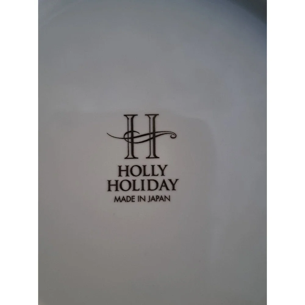 Holly Holiday Rimmed Soup Bowl Made in Japan Christmas Fine China 8.25 Inch